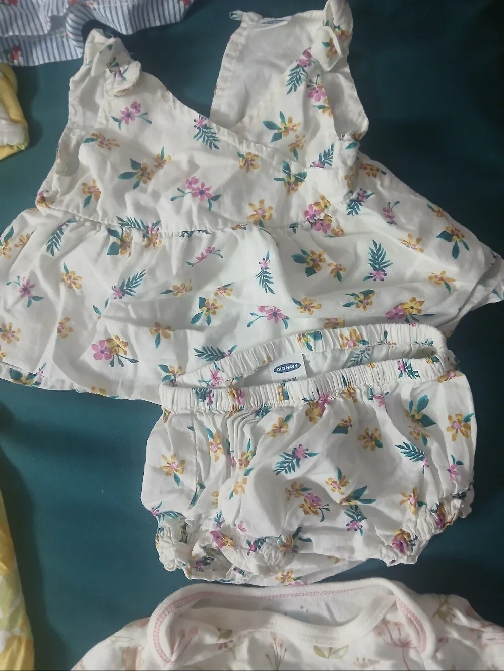 Baby Clothes Lot All Size 0-3 Months (Carter's,Cloud Island,Kate Quinn,Old Navy)
